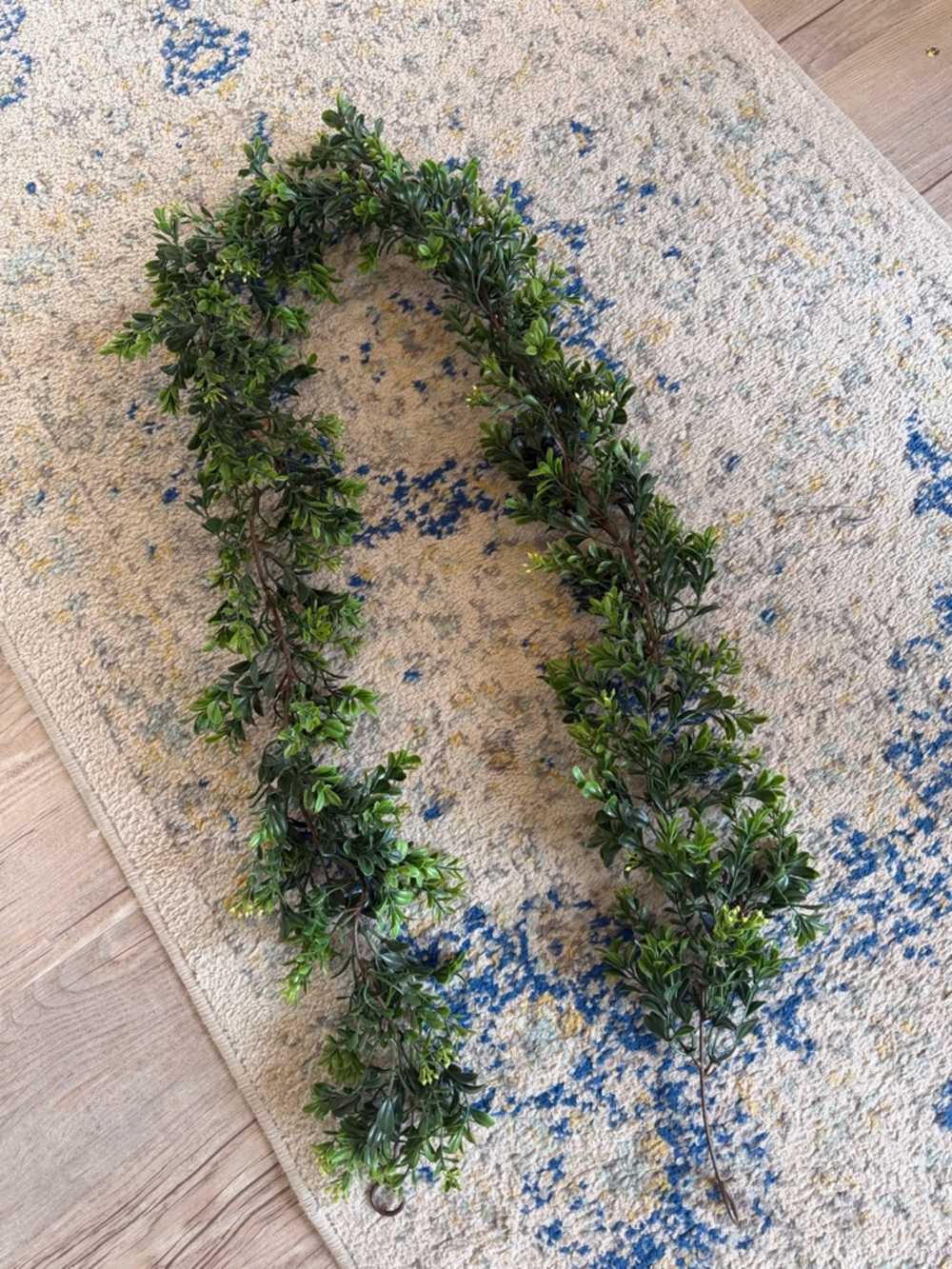 Faux Boxwood Garland 🪴